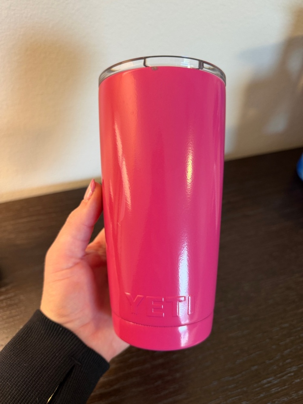 20 oz Yeti Hot Pink Insulated Tumbler with Clear Lid